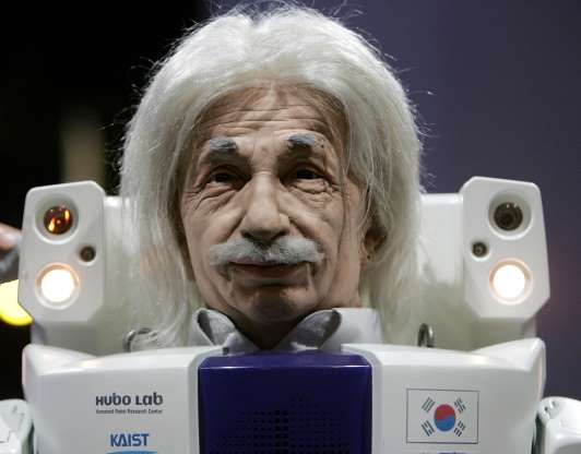 ربات انسان نمای واقعی - Albert Einstein HUBO