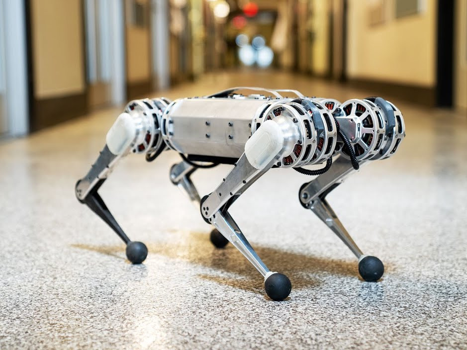 ربات Mini Cheetah