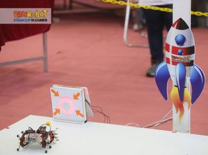 مسابقه ربات پله نورد دانش آموزی در استیم کاپ ایران ۲۰۱۹